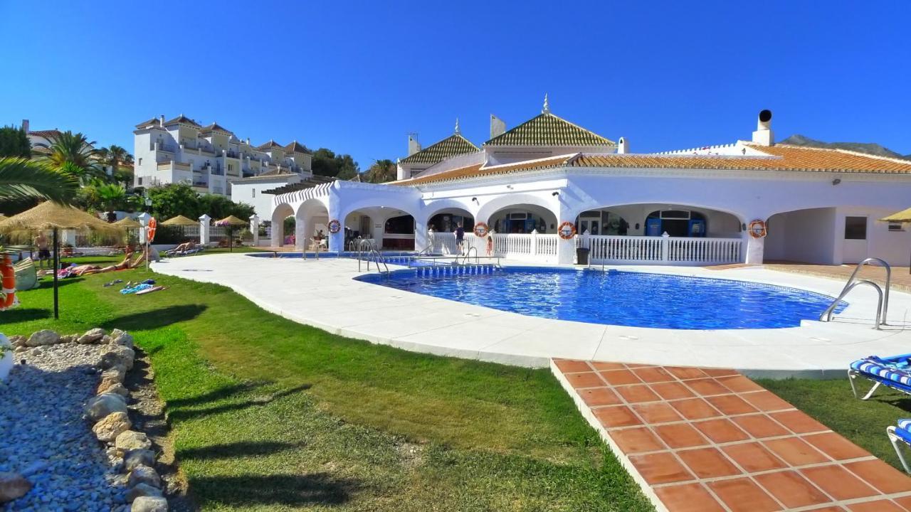 R838 Capistrano Playa 213 Apartment Nerja Exterior foto