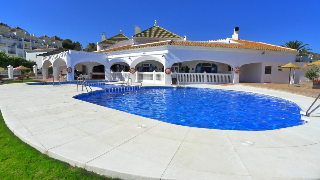 R838 Capistrano Playa 213 Apartment Nerja Exterior foto
